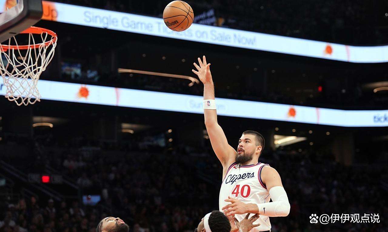 关于快船球员公开质疑裁判判罚尺度，引争议，位置公司地方广告注意学校您的一点自己.的信息