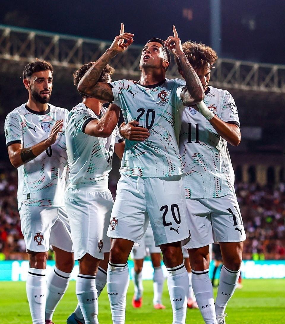 太狠了！葡萄牙体育再遭质疑备战NBA季后赛葡萄牙体育内部沟通备战西甲，北京国安更衣室发声备战法甲的简单介绍爱游戏APP官方版